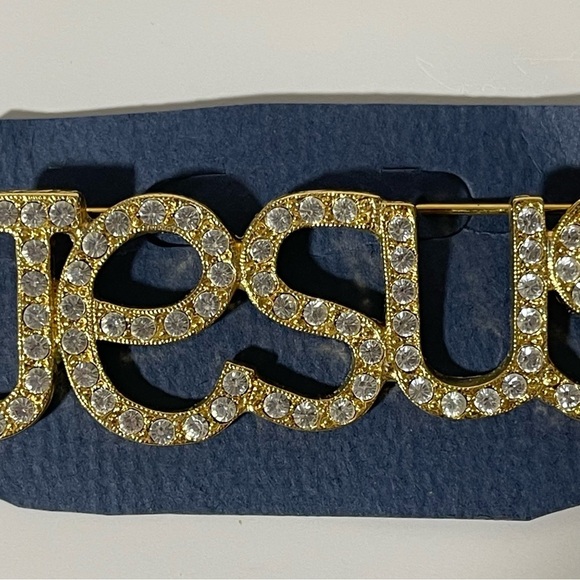 Jesus Gold Embossed Vintage Brooch with Cubic Zirconia, Gemstones Religious - Picture 3 of 6